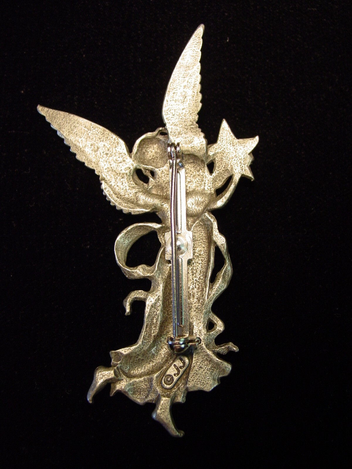 “JJ” Jonette Jewelry Silver Pewter ‘ANGEL with Star’ Pin