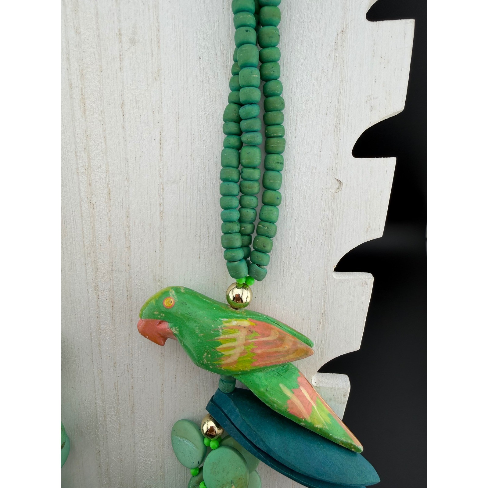 Parrot Wood Beaded 26 Inch Necklace Green Tropical Island Bird Statement Vintage