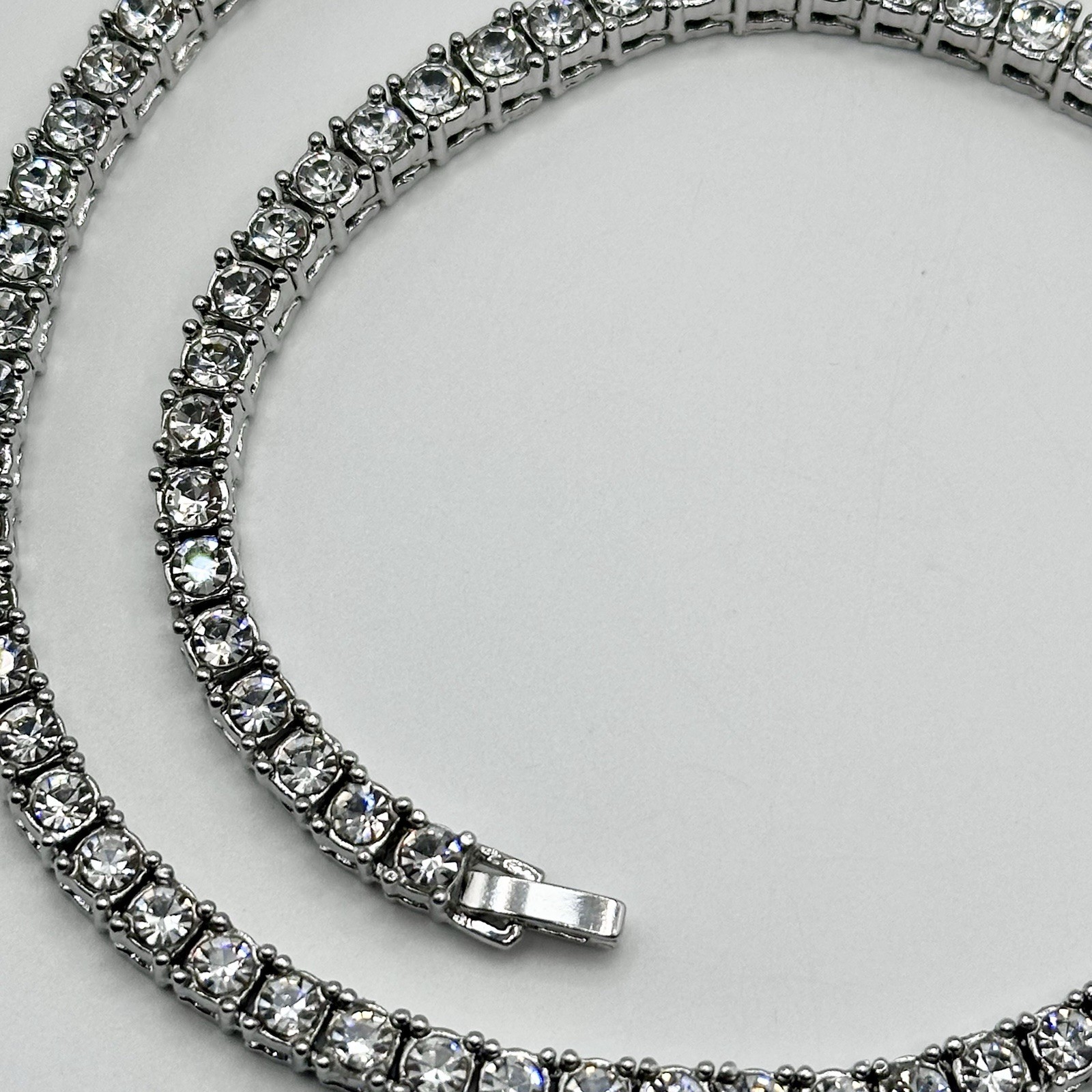 Cubic Zirconia Tennis Chain Necklace Round CZ Stones Silver Tone 18″