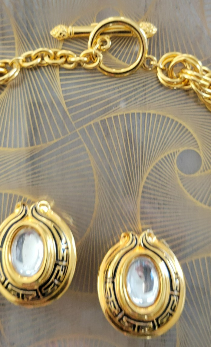 MINT Fendi Gold Plate Logo Necklace Milky Quartz Gripoix/Clip Earrings VTG
