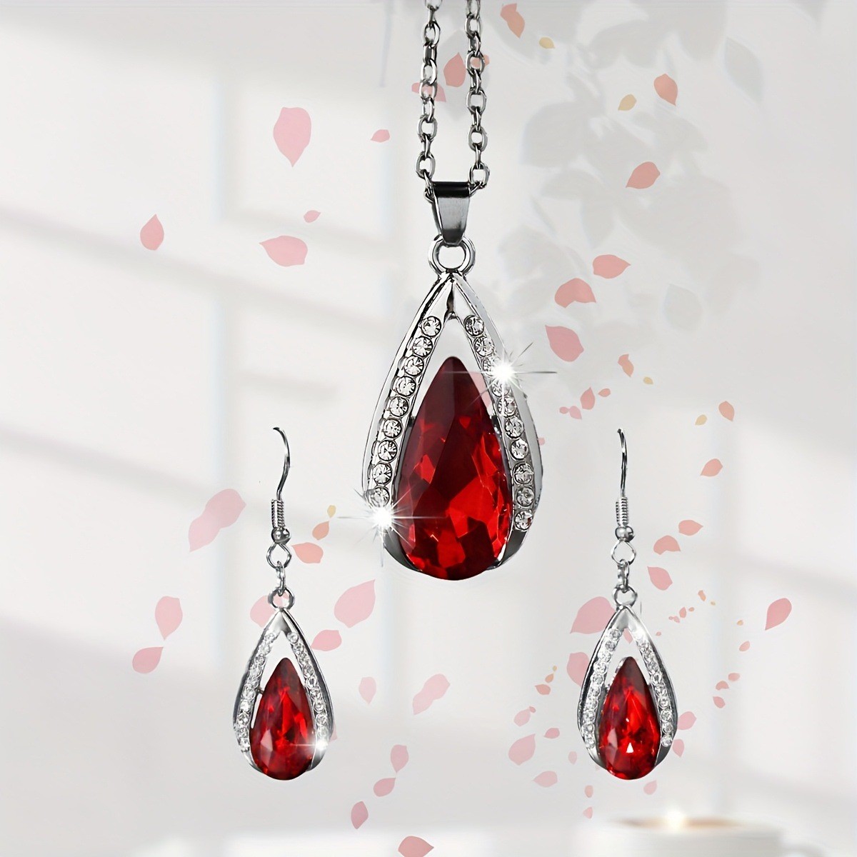Red Teardrop Shaped Glass Pendant Necklace Earrings Exquisite Set for Women