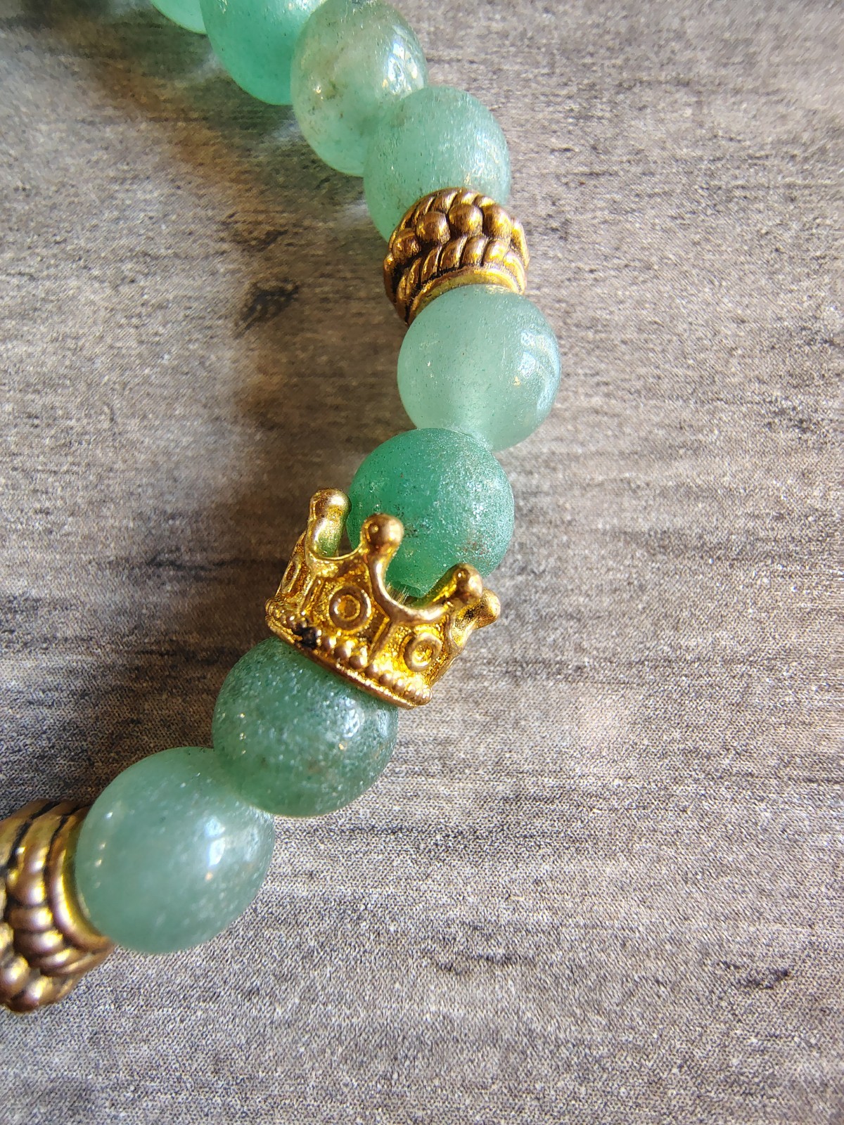 Energy Stone Bracelet Green Adventurine Gold Tone Crowns Casual Everyday Gift
