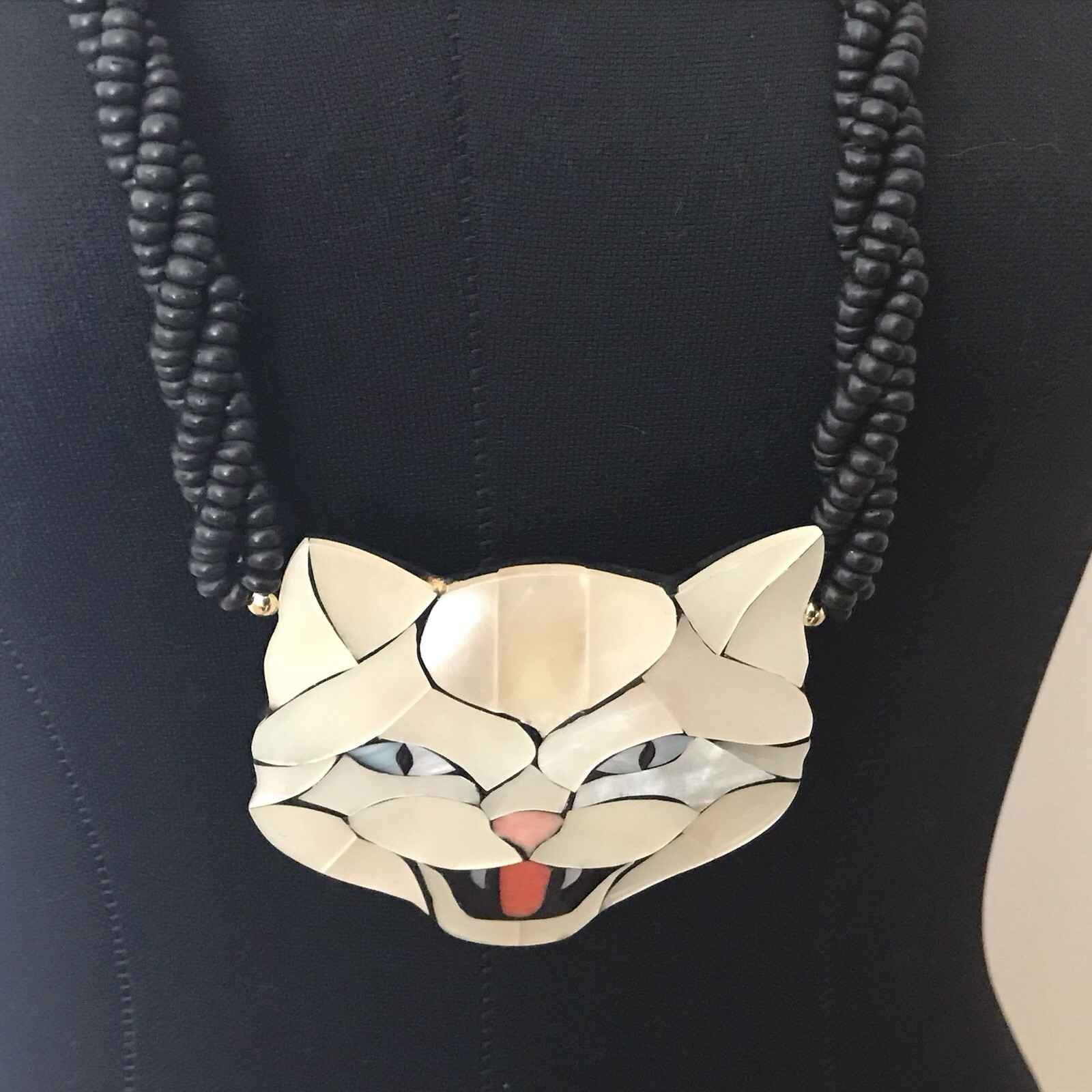 Cat Face Shell Inlay Necklace – Mosaic Kitty 3”