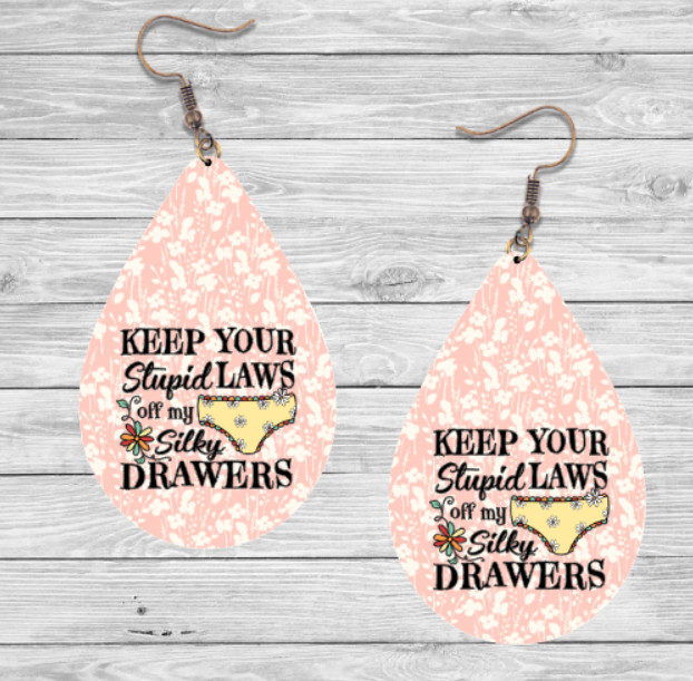 Women’s Rights- Strong Women with Hypoallergenic Hooks