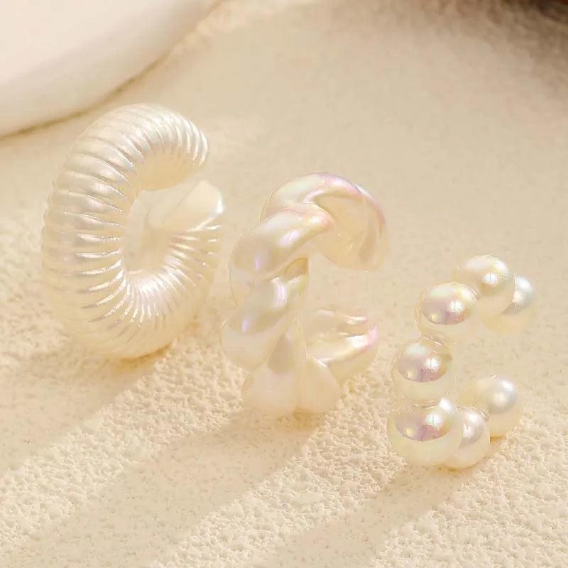 Retro Pearl White Striped Geometric Ear Clip C-Shaped Ear Cuff for Women