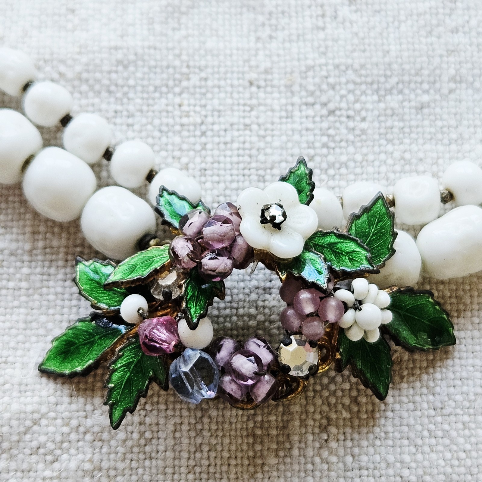 Unsigned Miriam Haskell Floral Pendant Double Strand Milk Glass Beaded Necklace