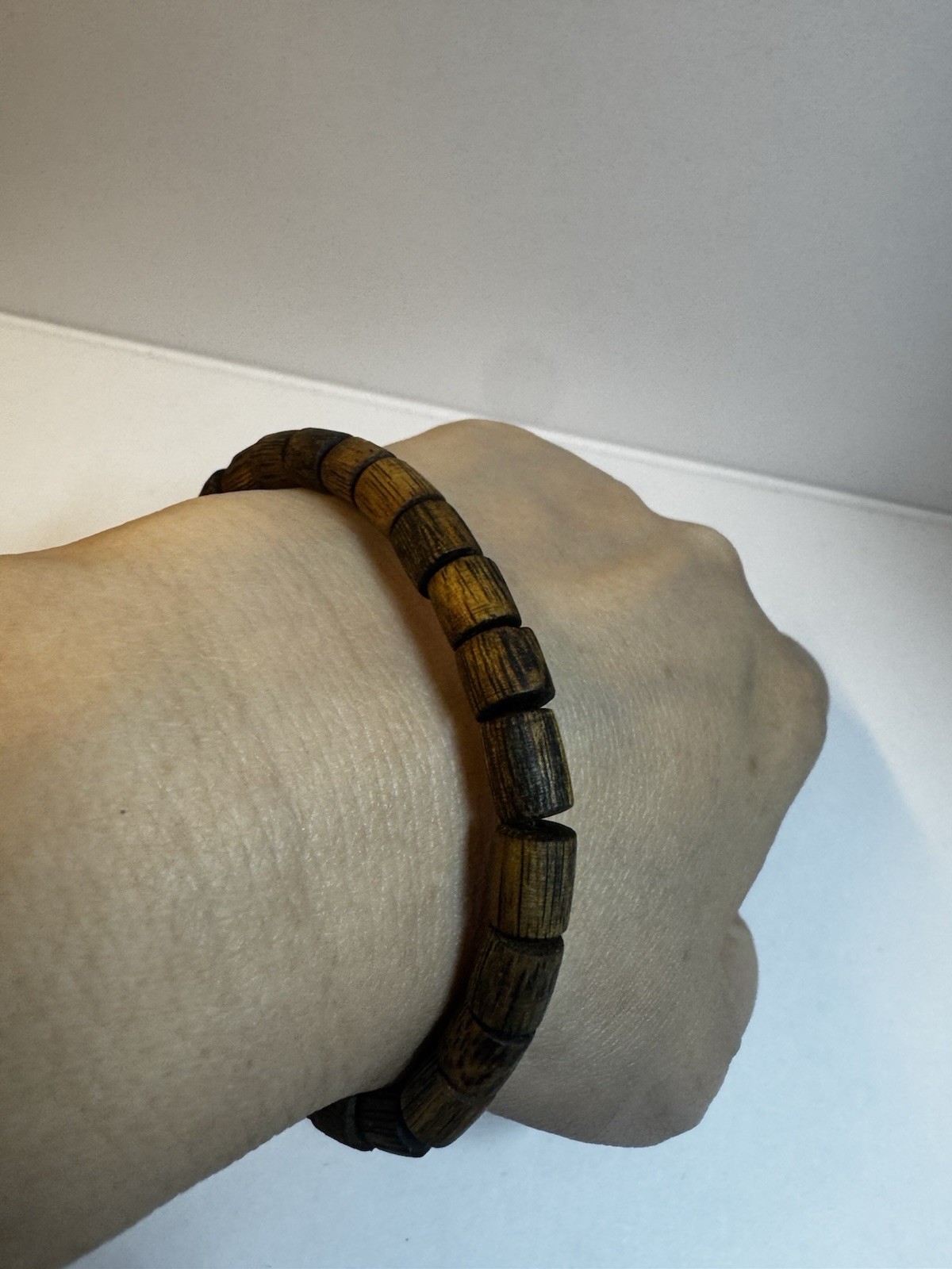 AAA quarlity Chenxiang 6.5mm Beaded Agarwood Bracelet New in box free shipping
