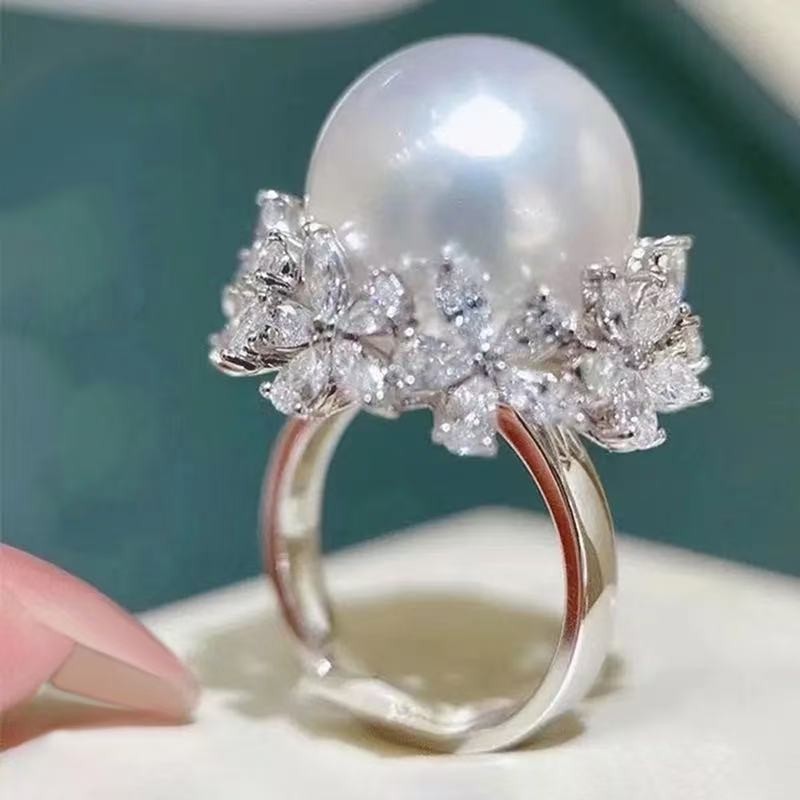 Fashion Women White Plated Pearl Flower Iced Sparkling CZ Band Ring Wedding