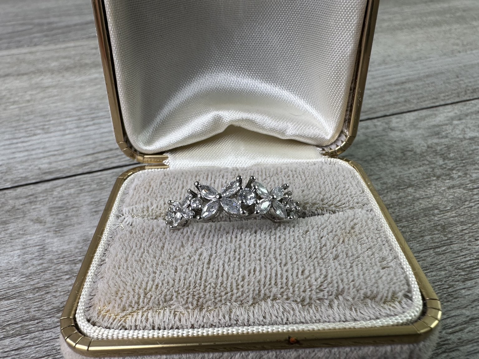 Floral Cluster Ring US 7 Marquise & Round Clear CZ Statement Silver Tone