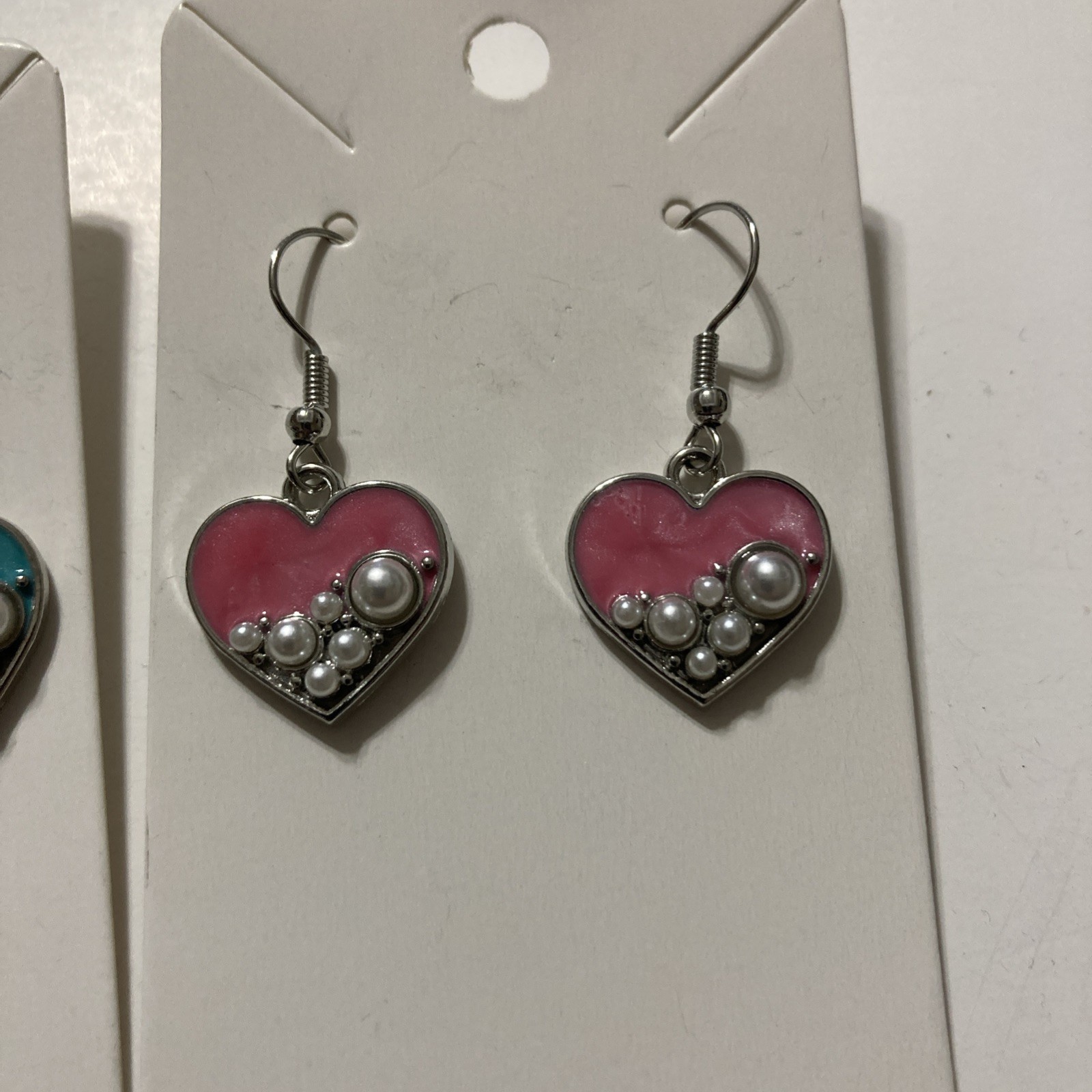 New Buyer’s Choice Pink Blue Heart Earrings Pearls SilverTone Dangle Jewelry