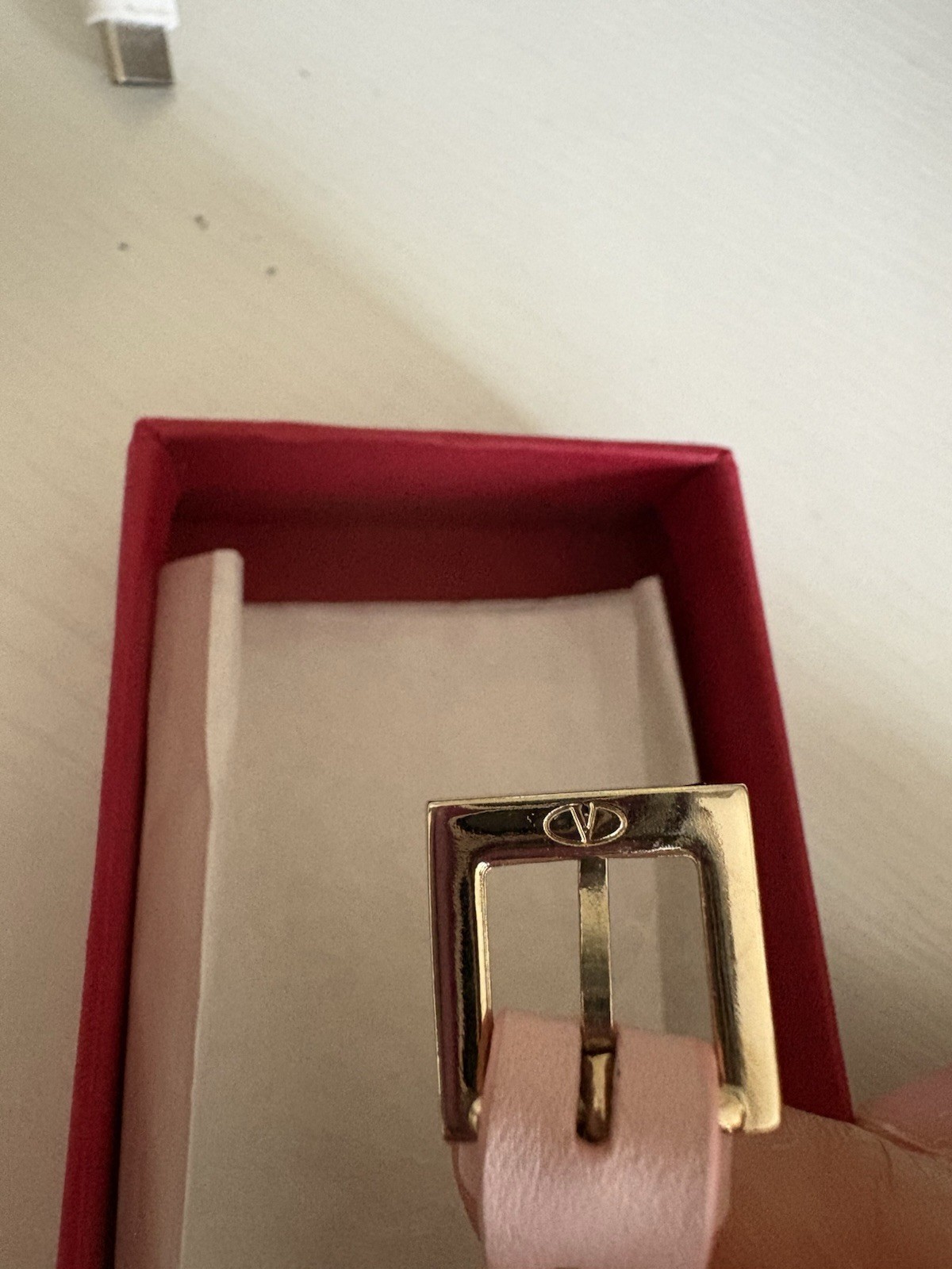 Valentino Garavani Rockstud Leather Bracelet large pink Gold