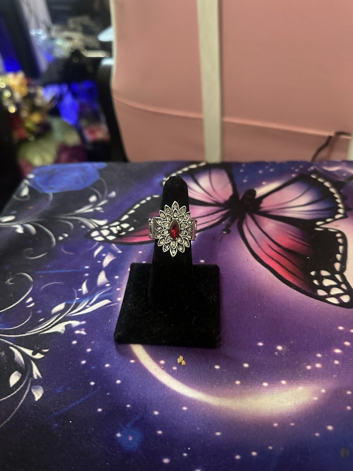 Ruby Red marquis Cut Rhinestone Blooming Fire paparazzi stretch ring