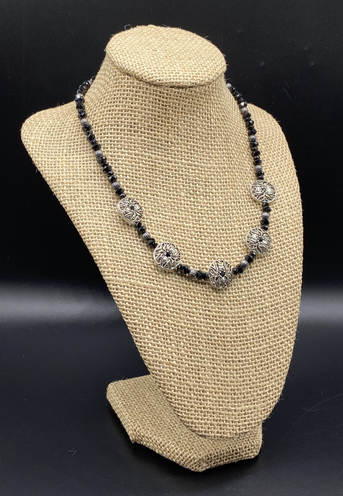 KJ, KENNETH JOHNSON, CAROLYN POLLACK-Sterling Black Spinel Open Work Necklace