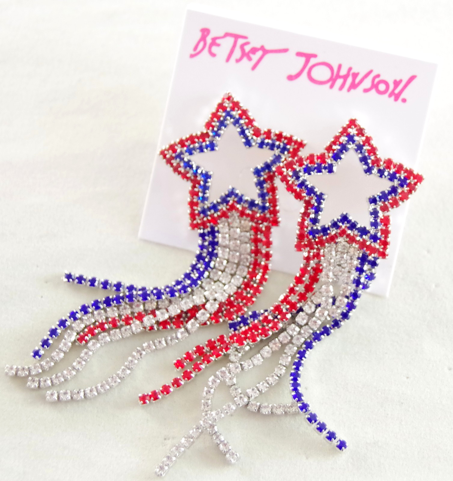 4″ Prong-Set Rhinestones! NWOT BETSEY JOHNSON PATRIOTIC DANGLE STAR EARRINGS