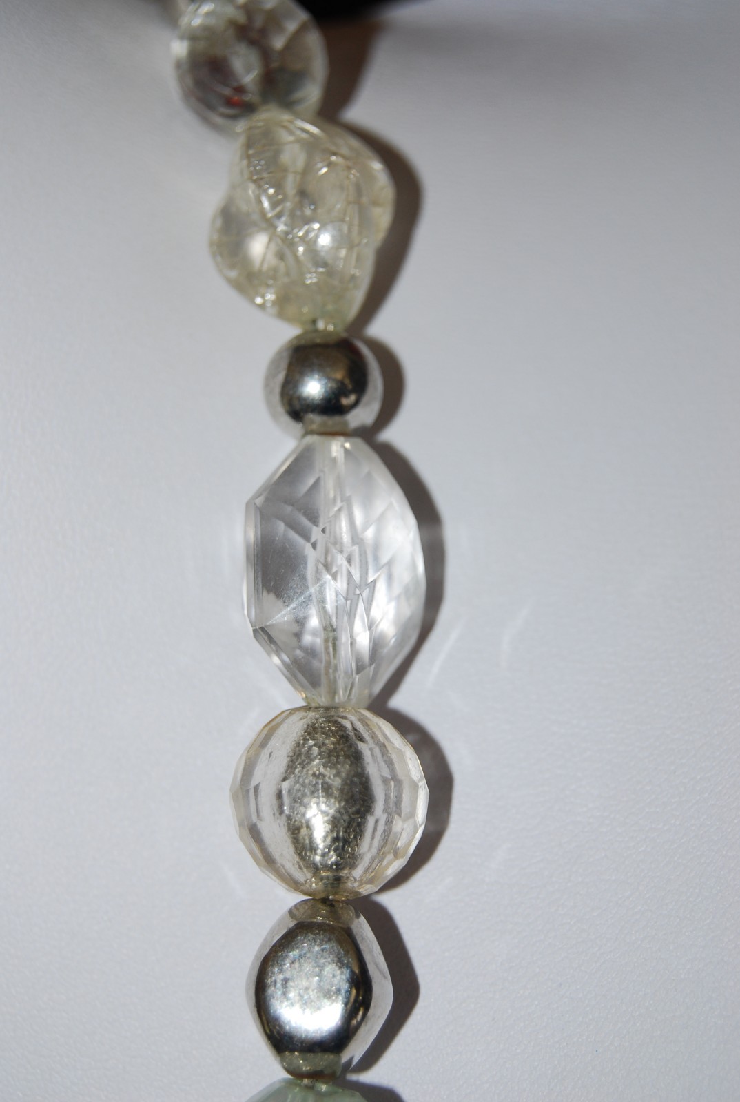 Wonderful NY Bold Couture Acrylic Silver & Clear Bead Statement Strand Necklace