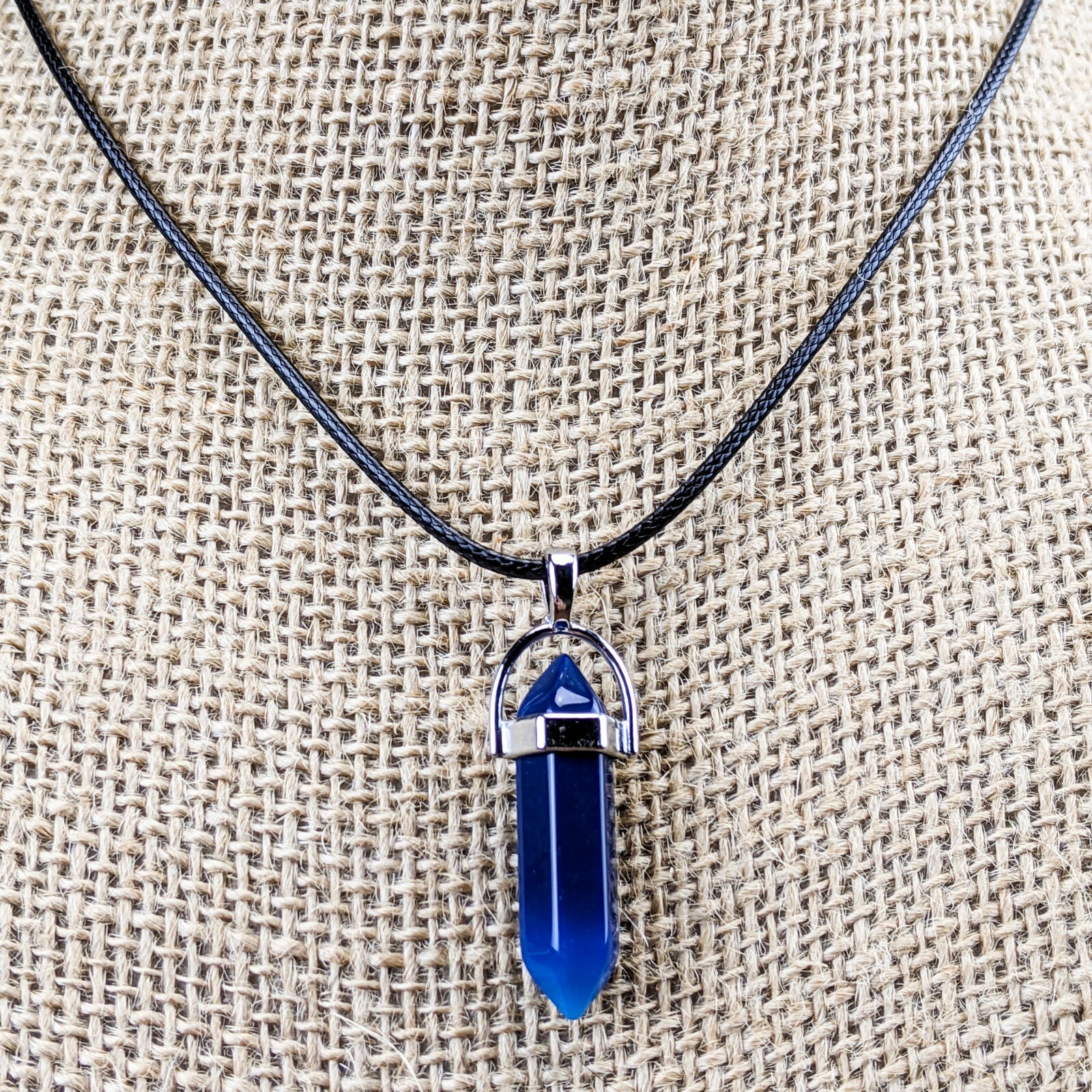 j) Blue Agate stone Hexagon Point Pendant Chakra Reiki Healing Amulet necklace