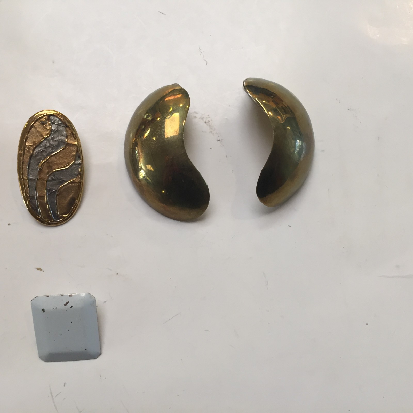 Vintage Retro Earrings ~ Metal ~ 4 sets ~ Details in condition & Description
