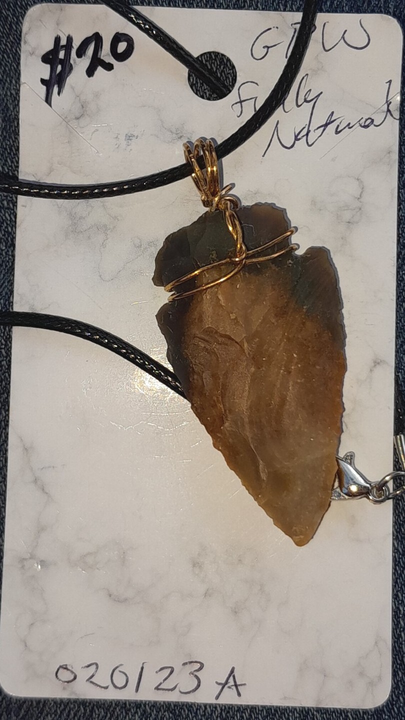 Natural Stone Arrowheads necklaces male female new pendants jewelry Gifts unisex