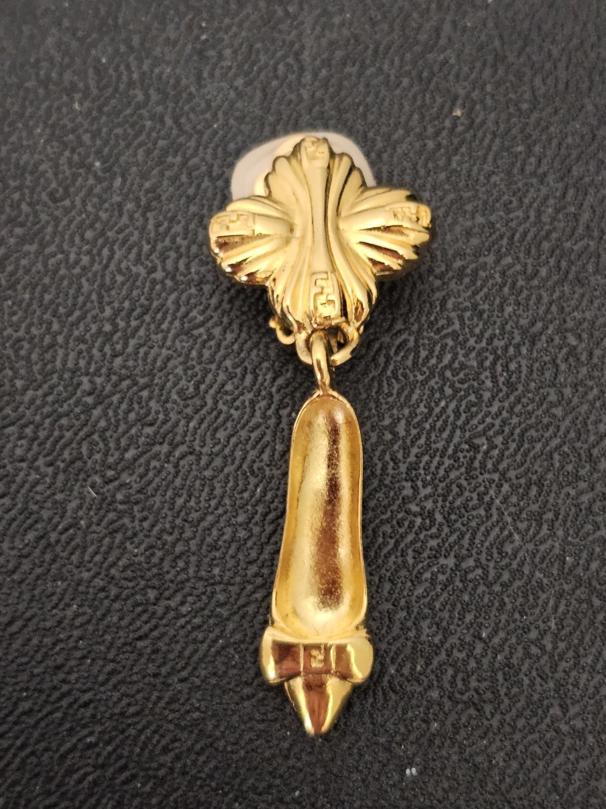 Vintage Fendi Gold Plated Shoe Earring Dangle Clip-on ONLY 1 EARRING