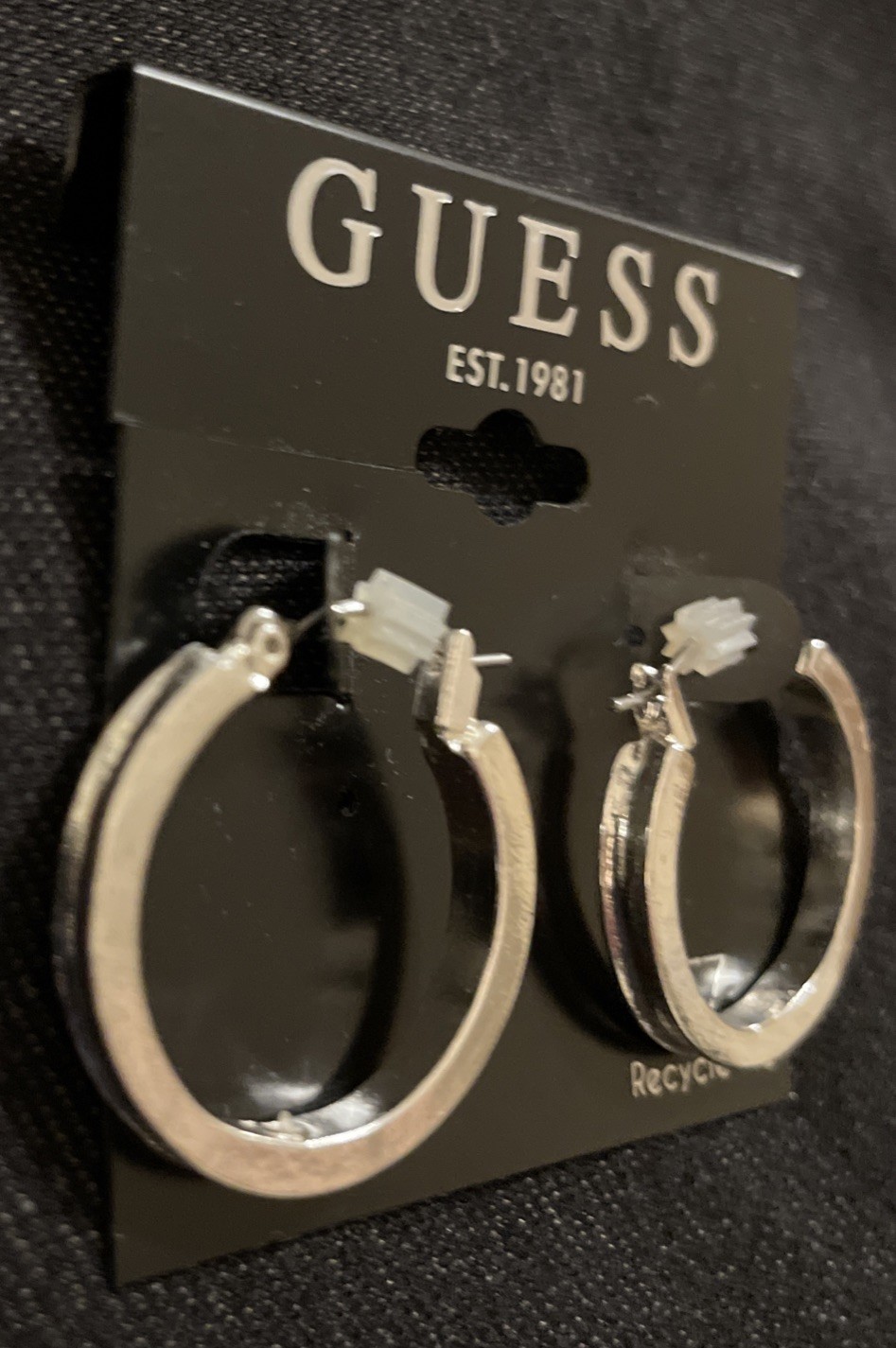 GUESS Brand New Silver Tone Hoop Earrings With Beveled Edge (NWT) Approx 1”