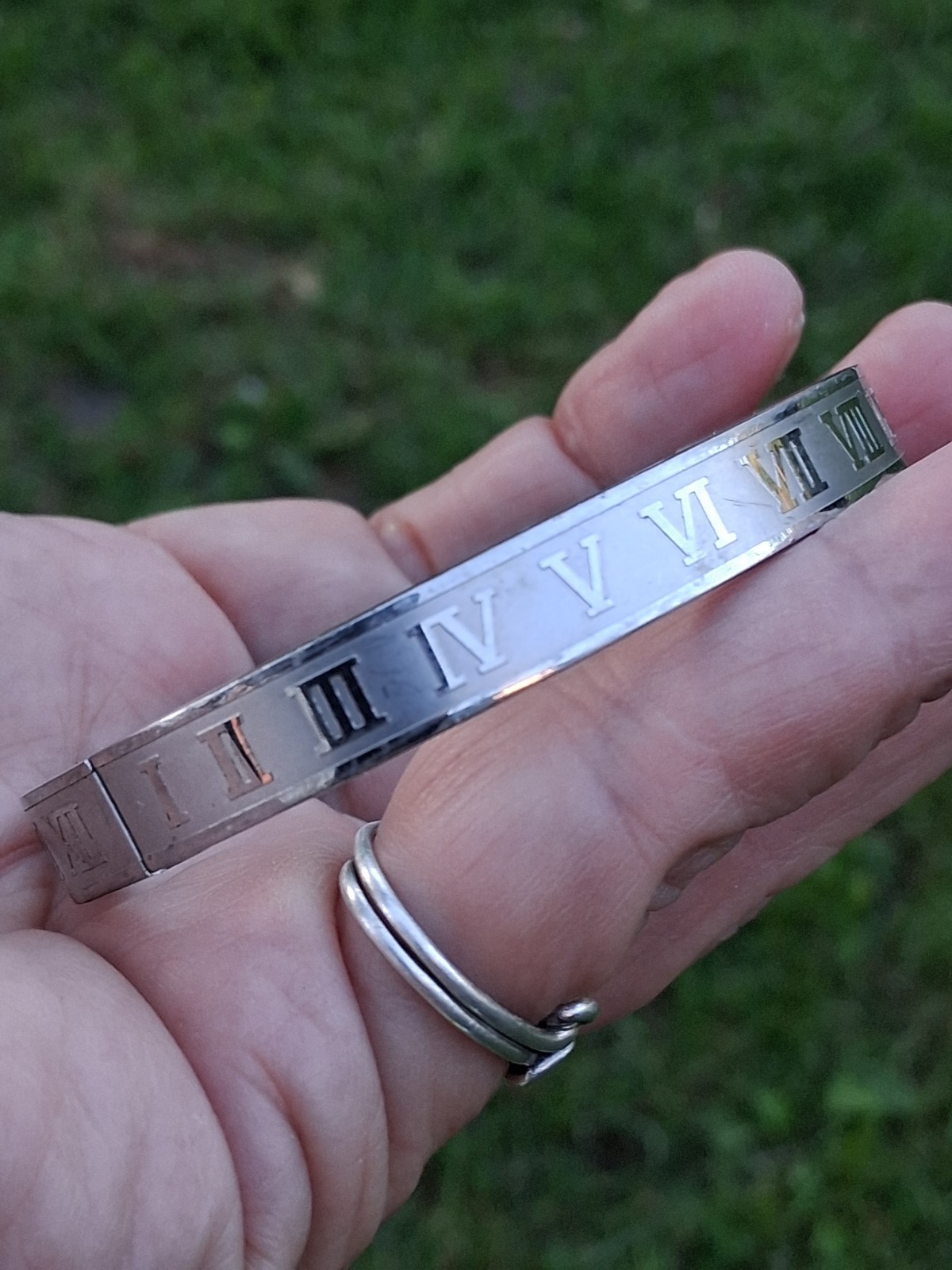 Stainless Steel Roman Numeral Hinged Bracelet For Men Women