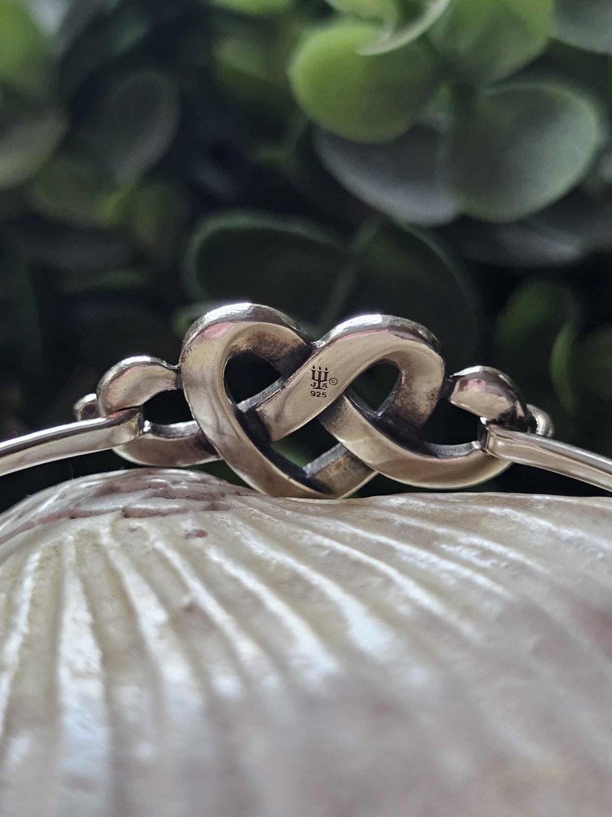 Retired James Avery Heart Knot Bangle Bracelet, Hook Closure Medium 7 1/8in.