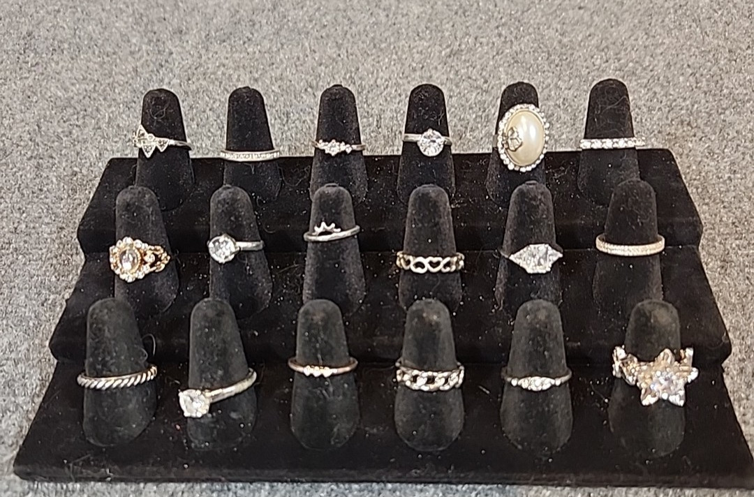 Jewelry 18 Silver Tone French Theme Rings Adjusts Sized #261 See Description