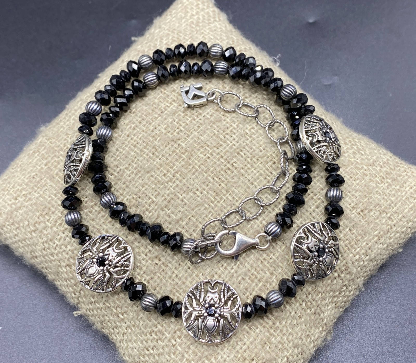 KJ, KENNETH JOHNSON, CAROLYN POLLACK-Sterling Black Spinel Open Work Necklace