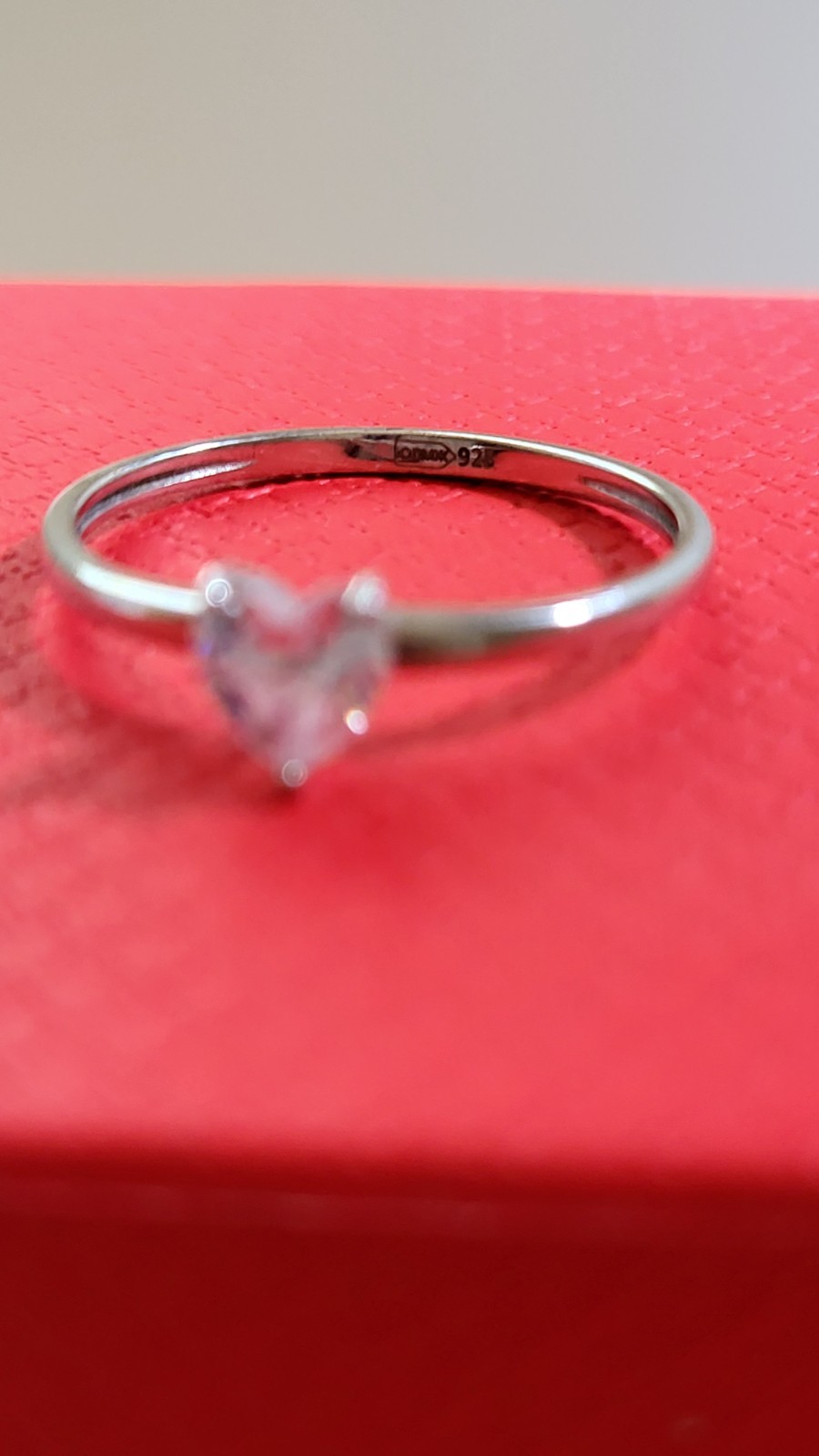 Woman’s 925 Sterling Silver Heart Cubic Zirconia Ring Size 5 US