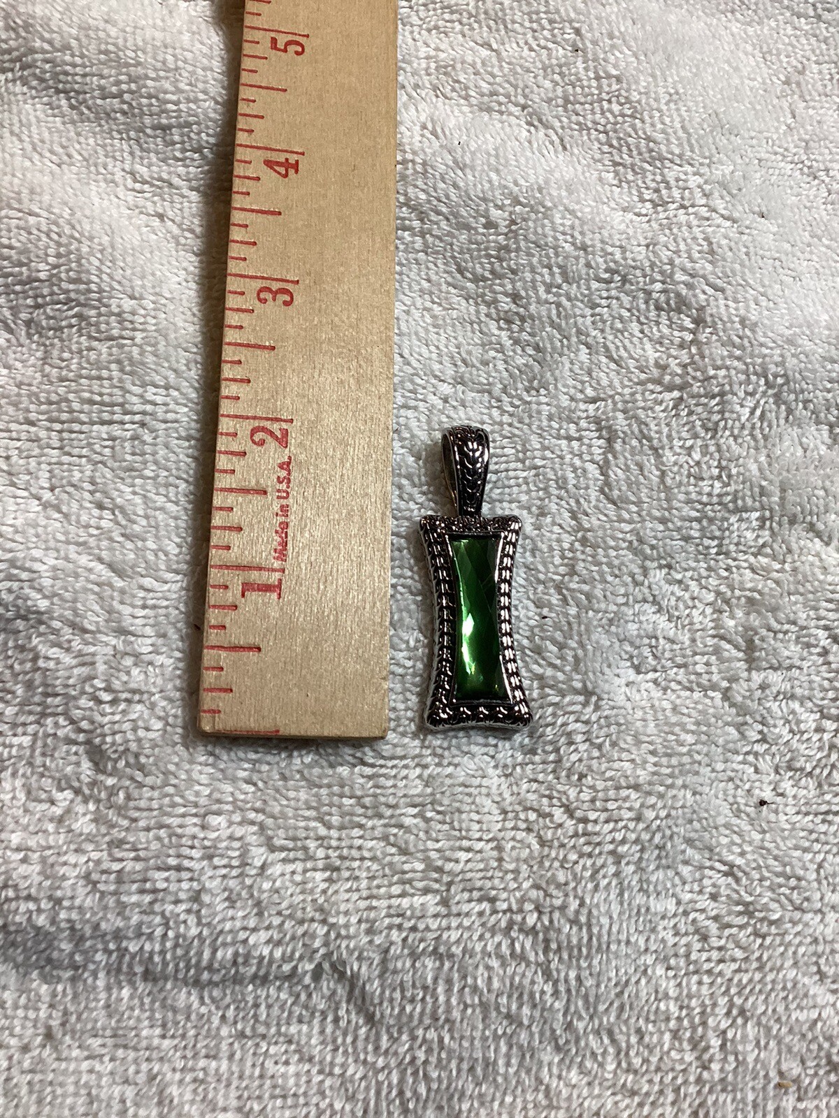 Leah Sophia pendant silver and green