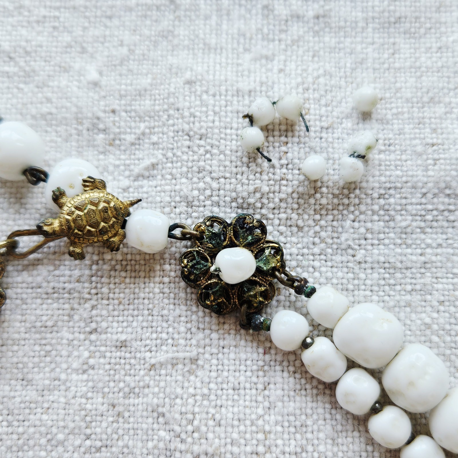 Unsigned Miriam Haskell Floral Pendant Double Strand Milk Glass Beaded Necklace