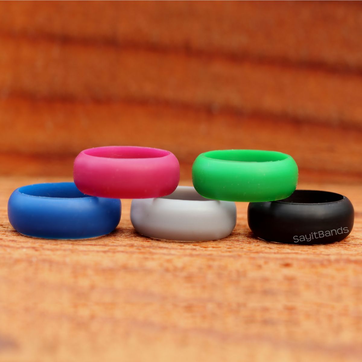 Womens Silicone Ring – A Great Wedding Band Replacement for Active Livestyles