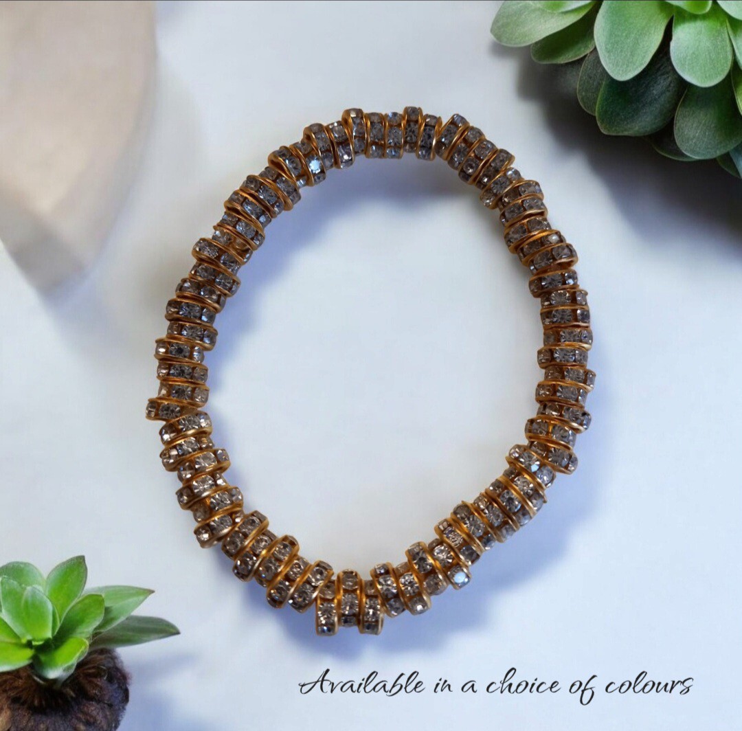 Gold coloured Sparkling Bracelet.