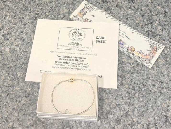 Eden Hand Arts Screwball Bracelet (NEW) – (Size 6.5)