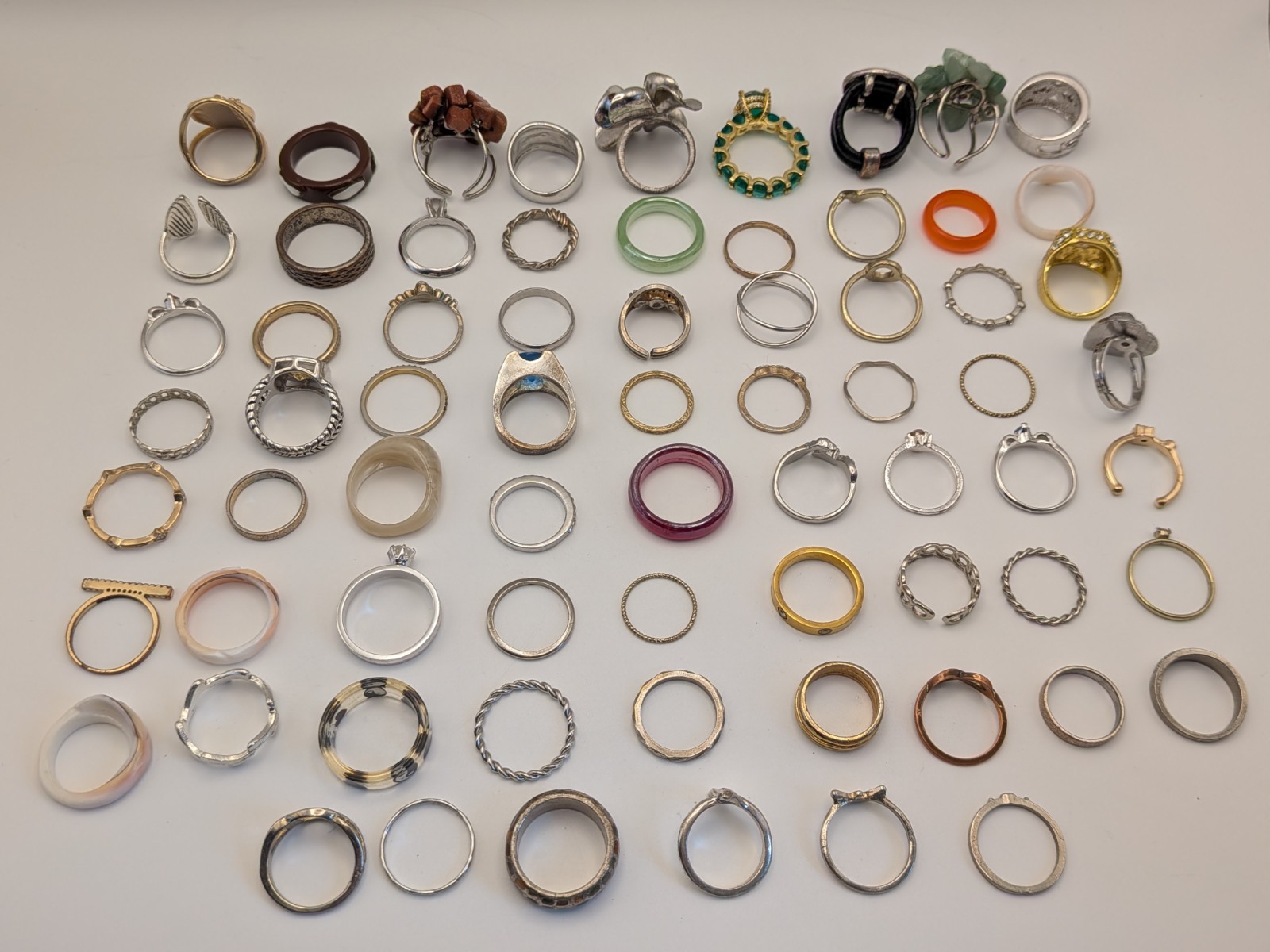 69 Junk/Costume Rings – Various Sizes, Metal, Rhinestones