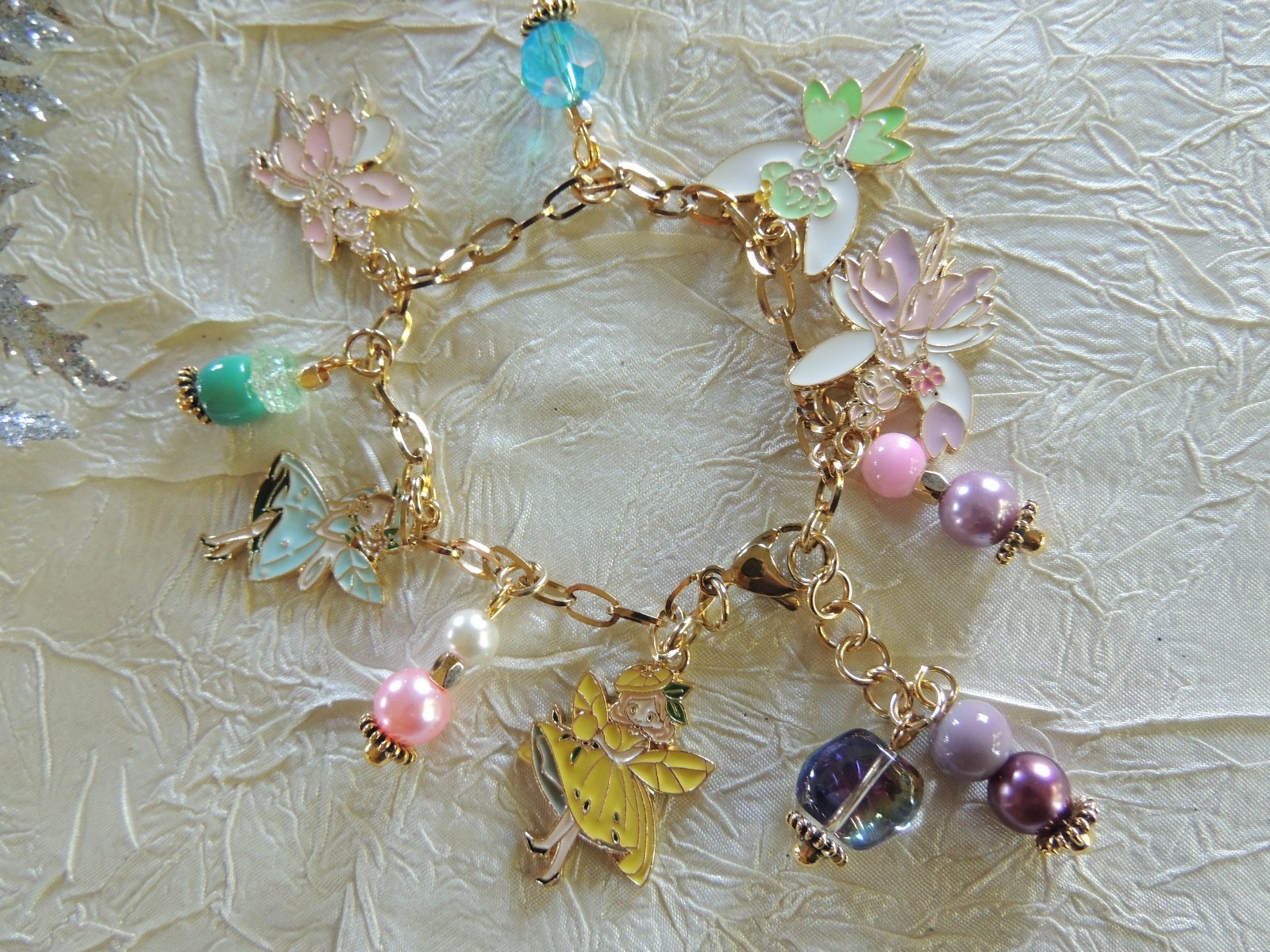 MY LITTLE FAIRIES DANGLING CHARM BRACELET