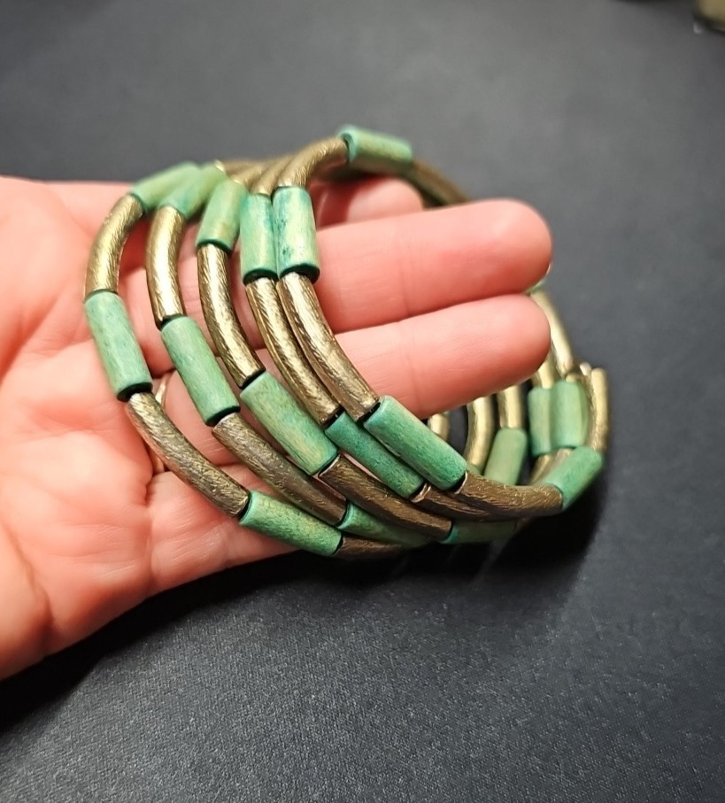 Turquoise & Gold Silver Color Wooden Bead Bracelet Modern Memory Wire wrap