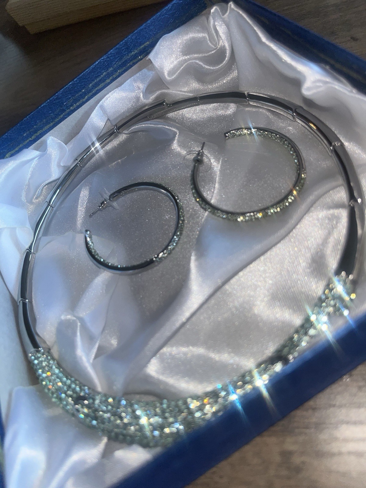 Joan Boyce All the Toppings Neck Wire & Hoop Pierced Earrings Silvertone/Aqua