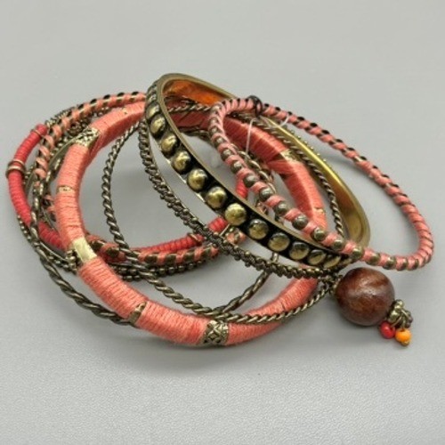 Chico’s Bracelet Women Pink Boho Stacked Bangle Set Beaded Thread Wrapped 8 In