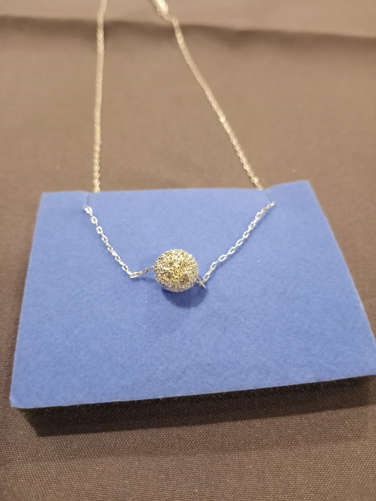 Avon Minimalist Shimmering Silver Rhinestone Necklace Sight Delicate Dainty Ball