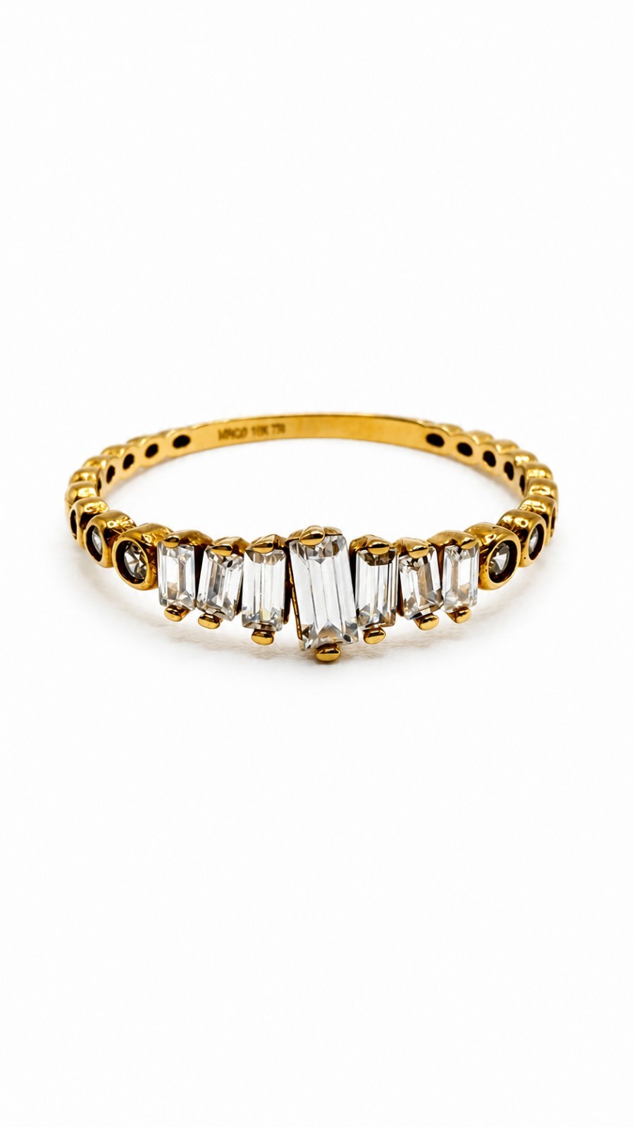 10K Solid Gold Baguette CZ Ring Size 8/ Anillo Baguette Oro Sólido 10K Talla 8