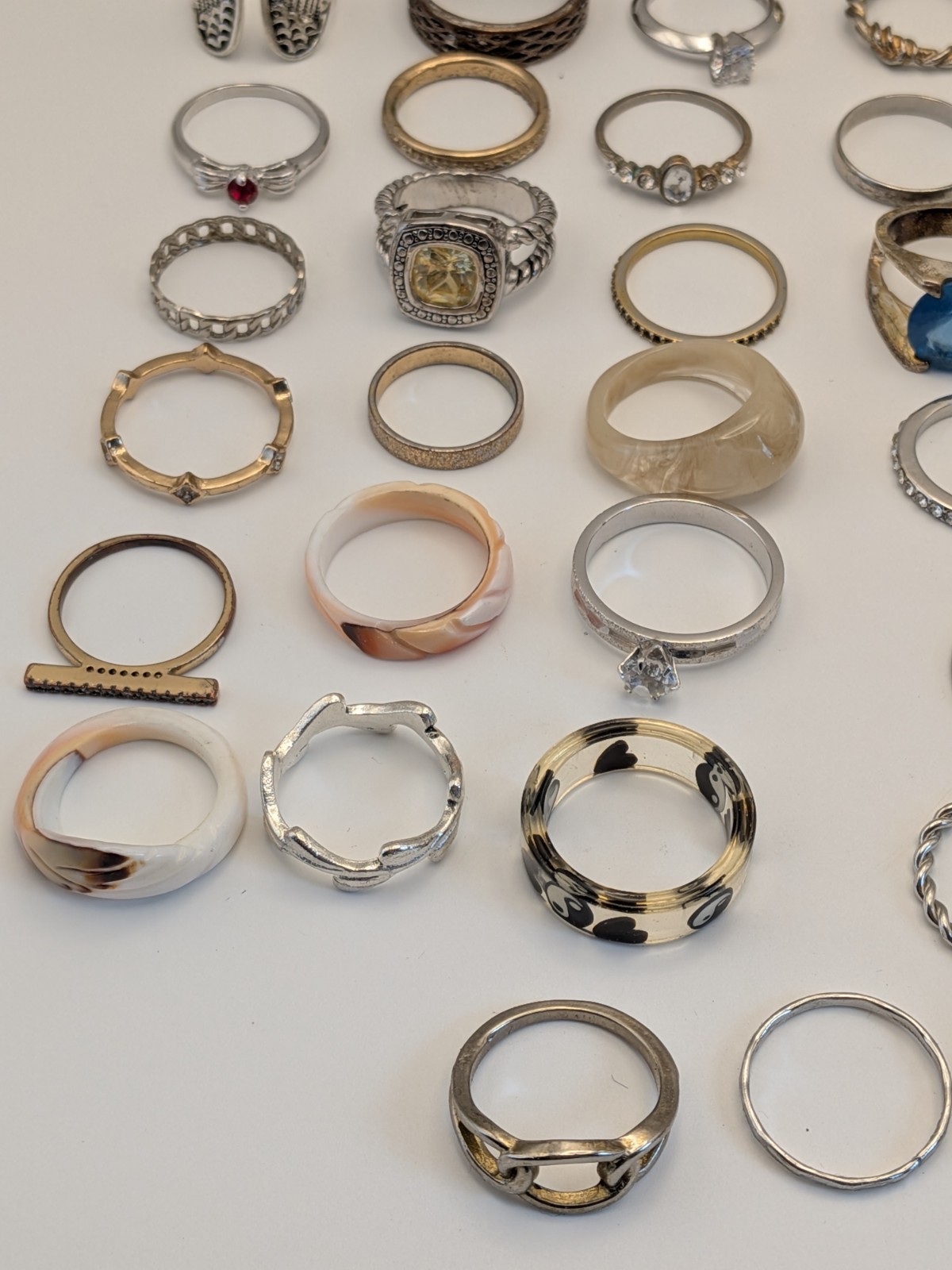 69 Junk/Costume Rings – Various Sizes, Metal, Rhinestones