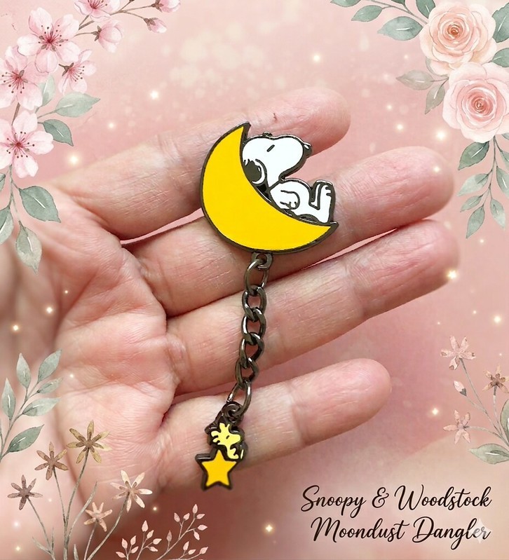 Snoopy Woodstock Moon Enamel Pin Adorable Peanuts Character accessory Collector