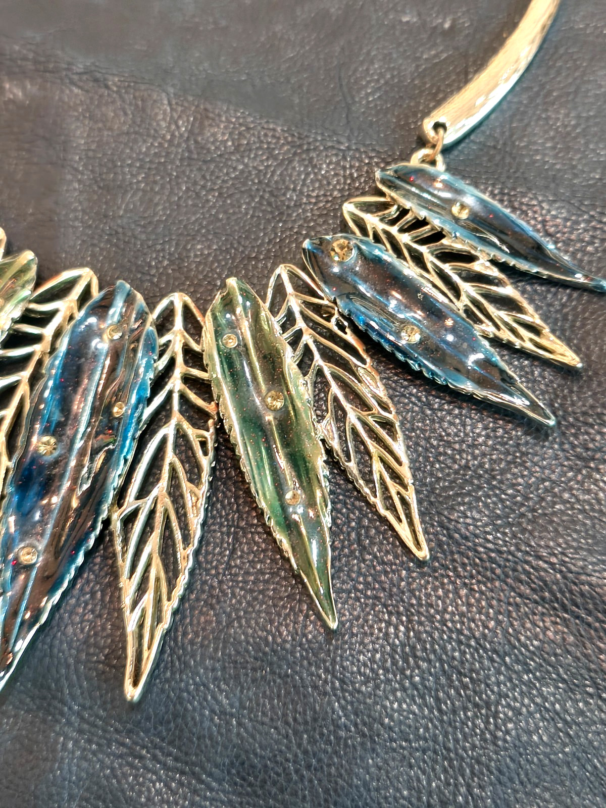 Dolce Vita Paris Signature Enamel Leaf Rigid Choker Necklace