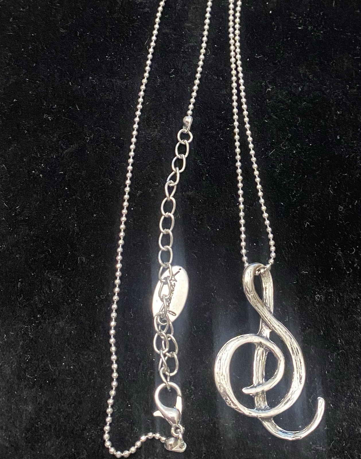 Youmi K Silver Tone 18”-21” Necklace Treble Clef Music Note Psalm 100