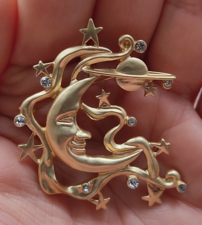 Vintage Art Nouveau Style Man in the Moon Stars Brooch Pin – UK Seller