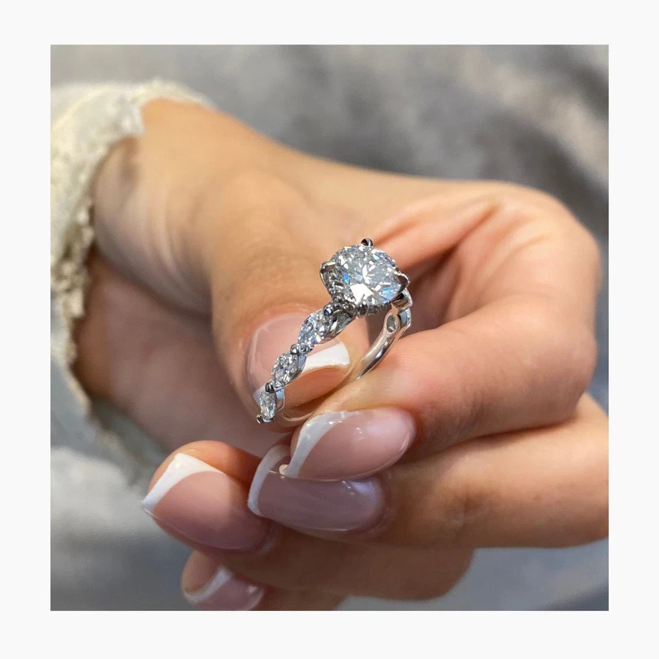 2 Ct Round Cut Simulated Diamond Stunning Wedding Ring 14k White Gold Plated