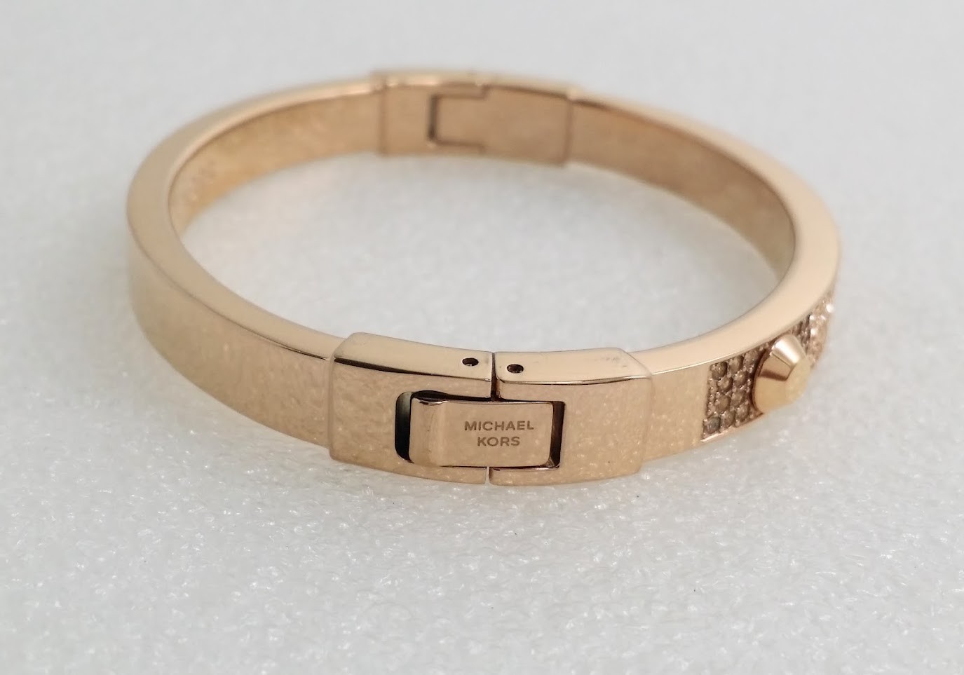 Signed Michael Kors Rose Gold Tone Champagne Crystal Slip On Bangle Bracelet