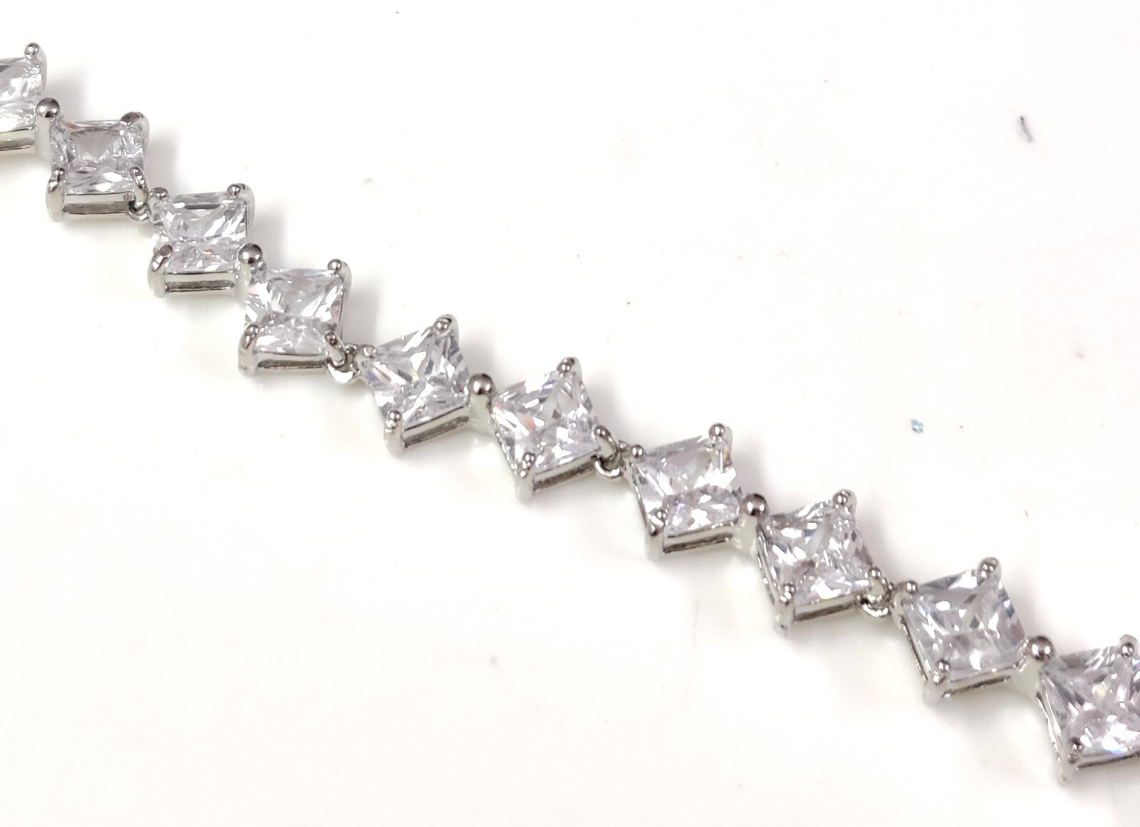 Beautiful Zircon Square Cut Showstopper Fashion Jewelry Tennis Bracelet 7″