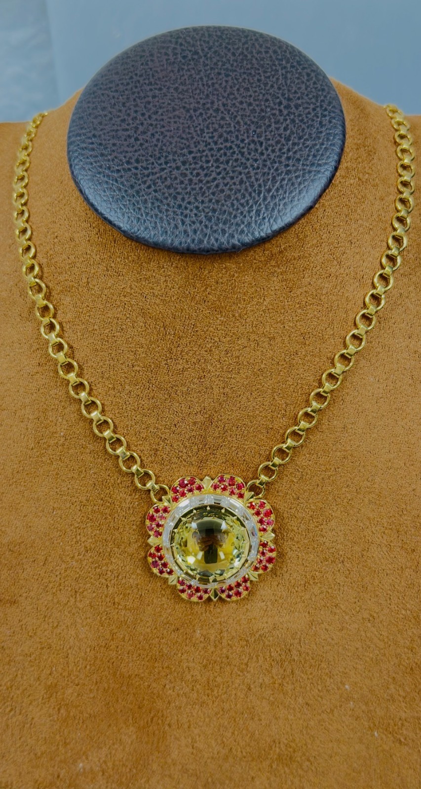 Topaz and Diamond’s Sapphire Gold 18 k , Necklace 20.5 inches TW 53.7 grams